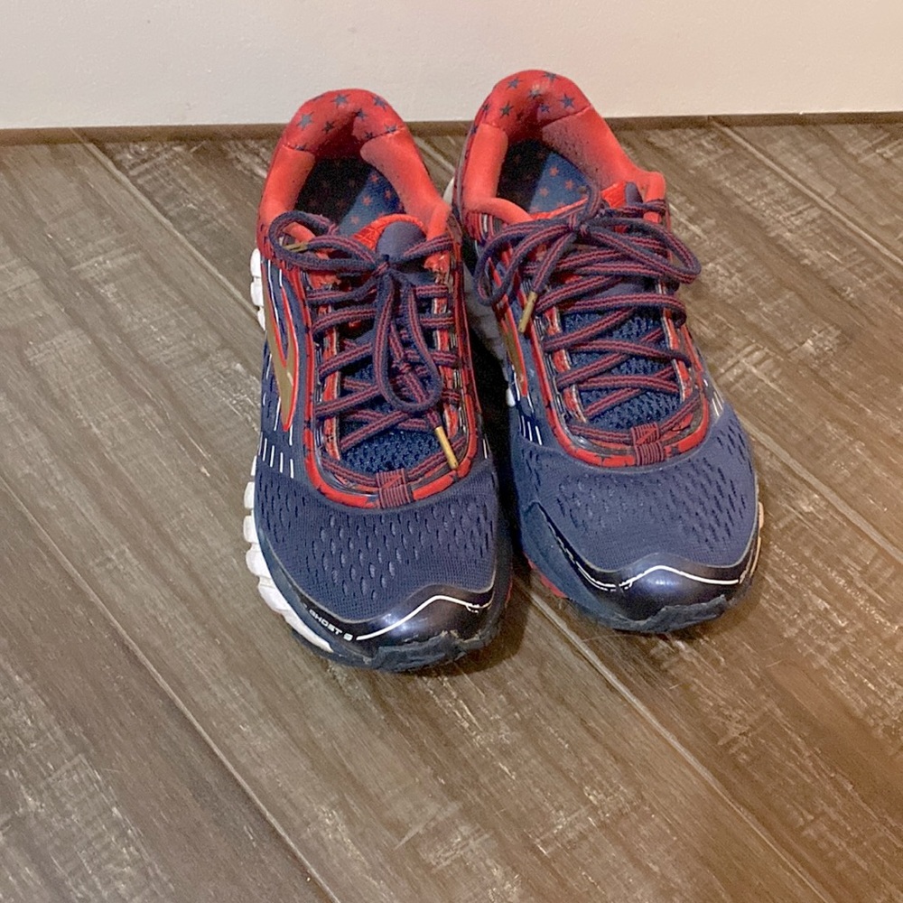 Brooks- running shoes